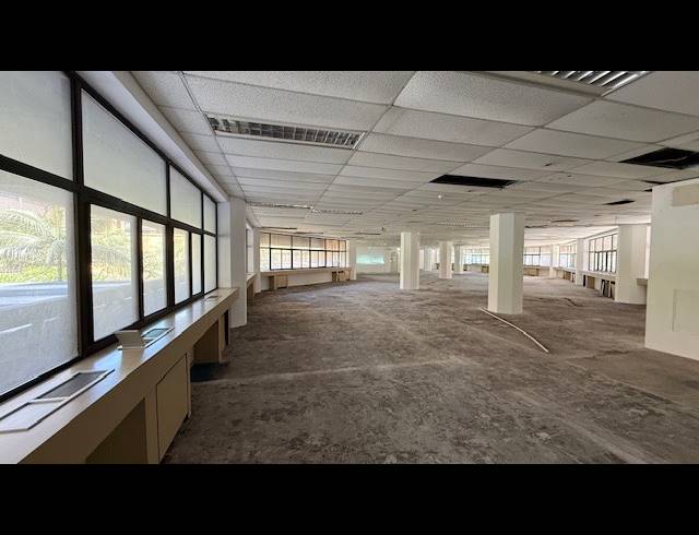 1,439M² OFFICE TO LET IN DURBAN CENTRAL